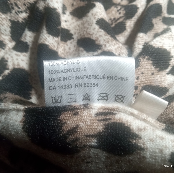 Aldo Leopard Print Acrylic Infinity Scarf O/S - Picture 6 of 8